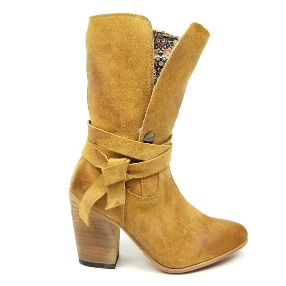 FREEBIRD by Steven Riot Tan Suede Tied Chunky Heel Ankle Cowgirl Boots Womens 6 - Picture 3 of 11